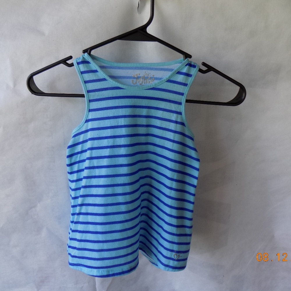Girls Clothing